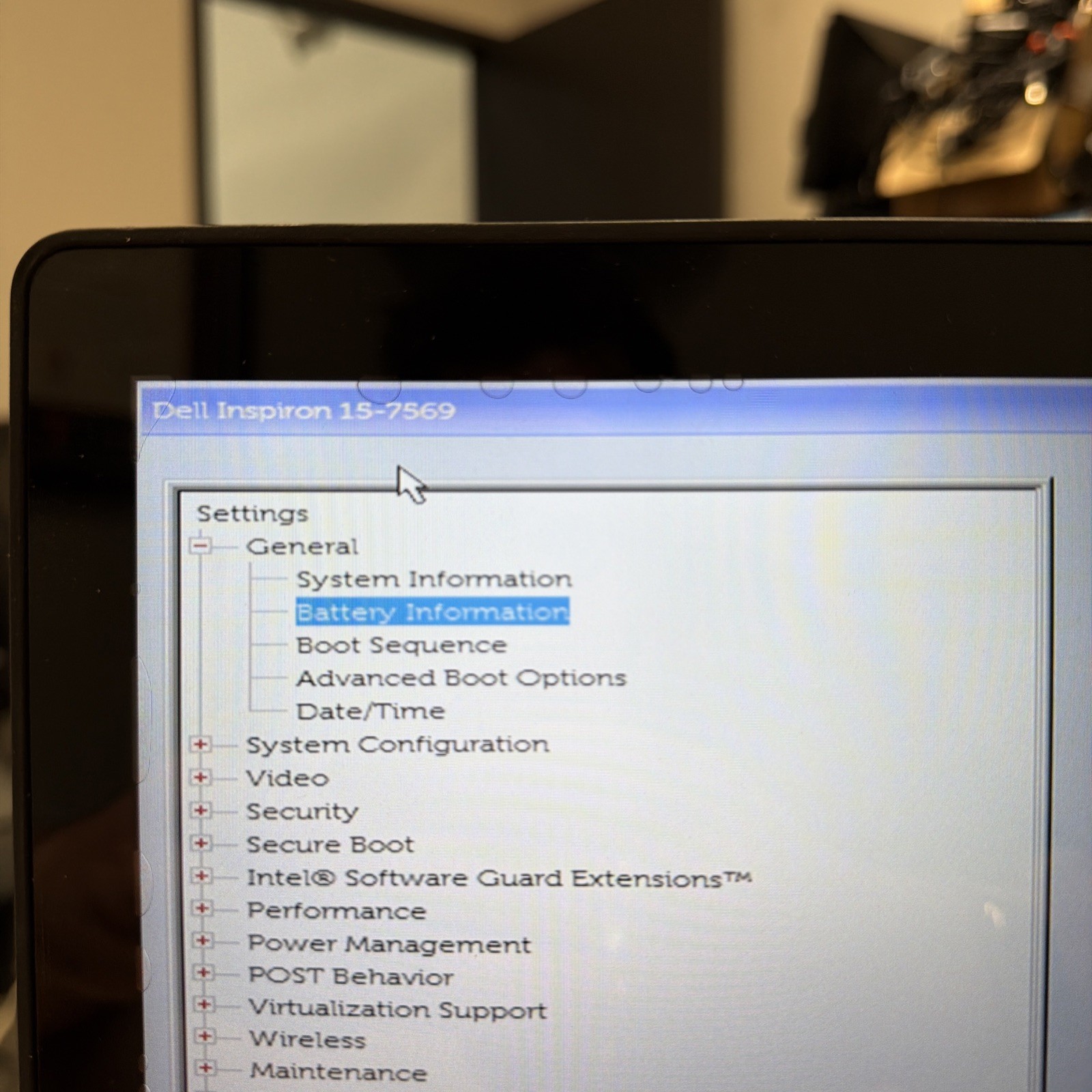 Dell Inspiron 15 7569 2 in 1 Core i7-6500U @2.50GHz 12GB NO HDD NO OS READ