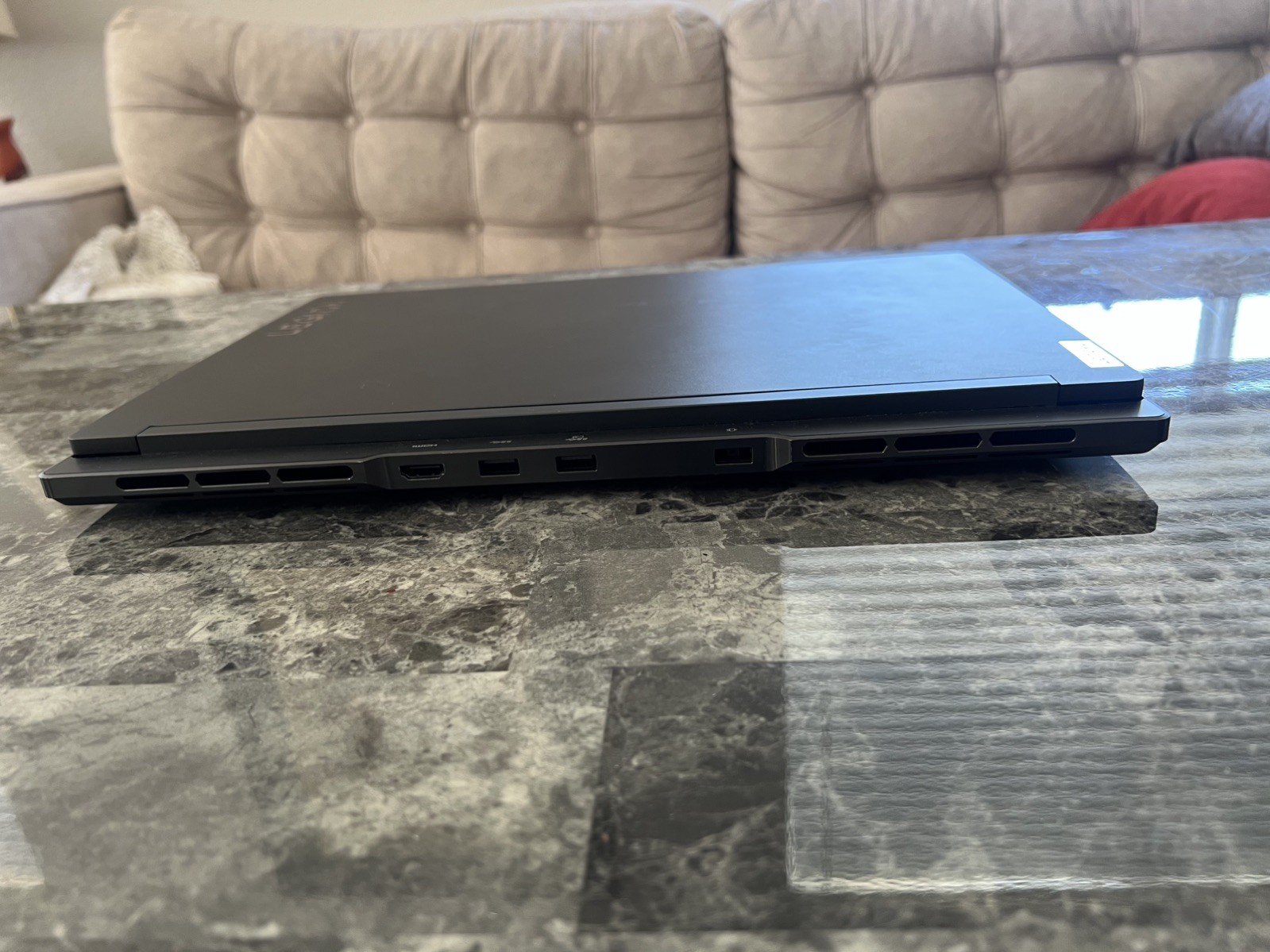 Lenovo Legion Slim 7 Gen 7 AMD Advantage Gaming Laptop – 16GB DDR5 RAM 1tb SSD