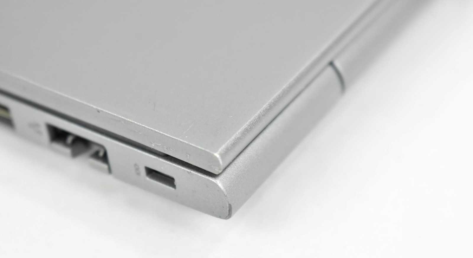 Lenovo ThinkBook 14 G6 ABP Ryzen 7 2.0GHz 16GB 256GB SSD No OS 14″ *See Details*