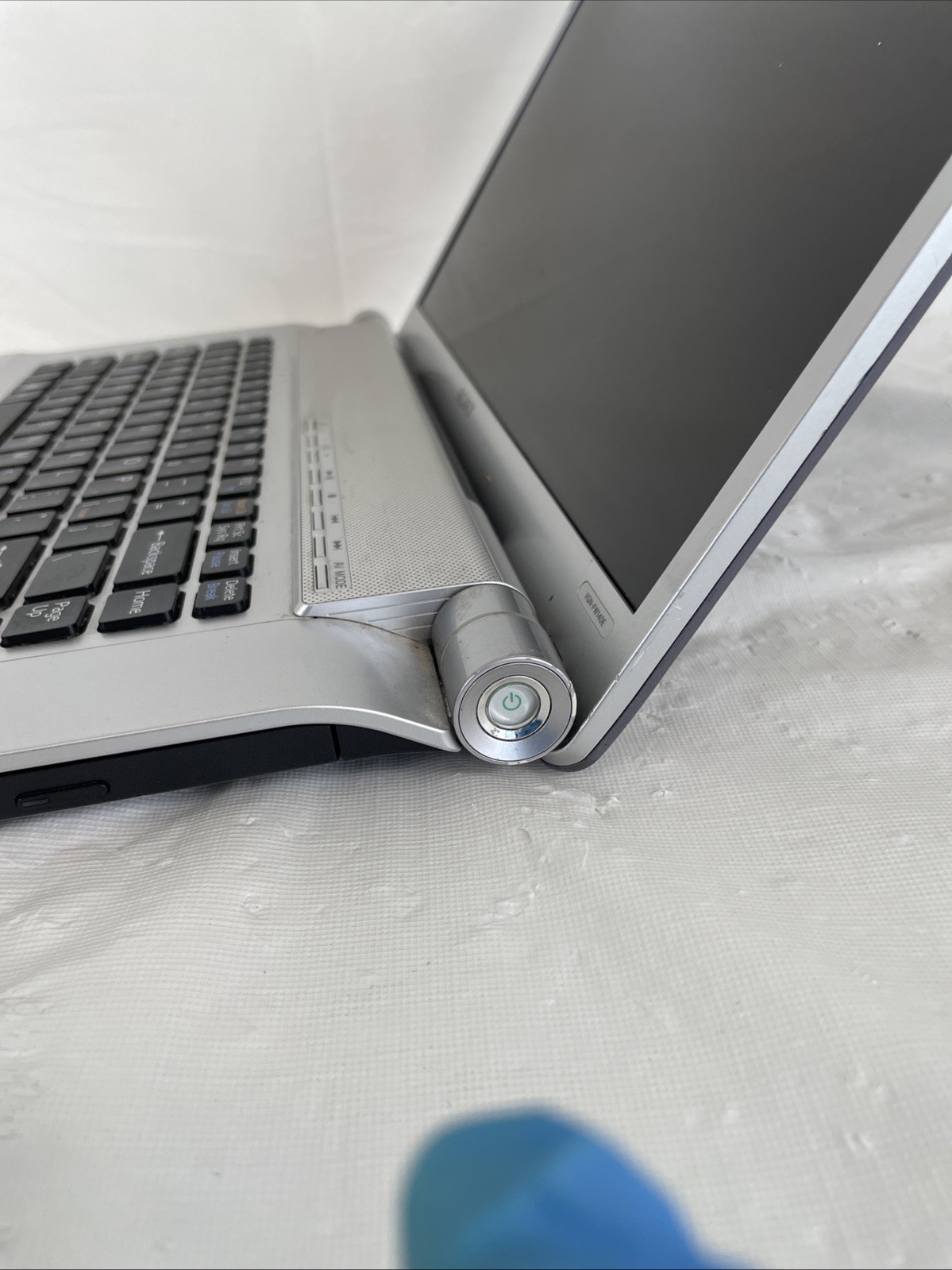 Sony VAIO VGN-FW140E Laptop | Intel Core 2 Duo 2.26 GHz | 4 GB RAM | No HDD | BB