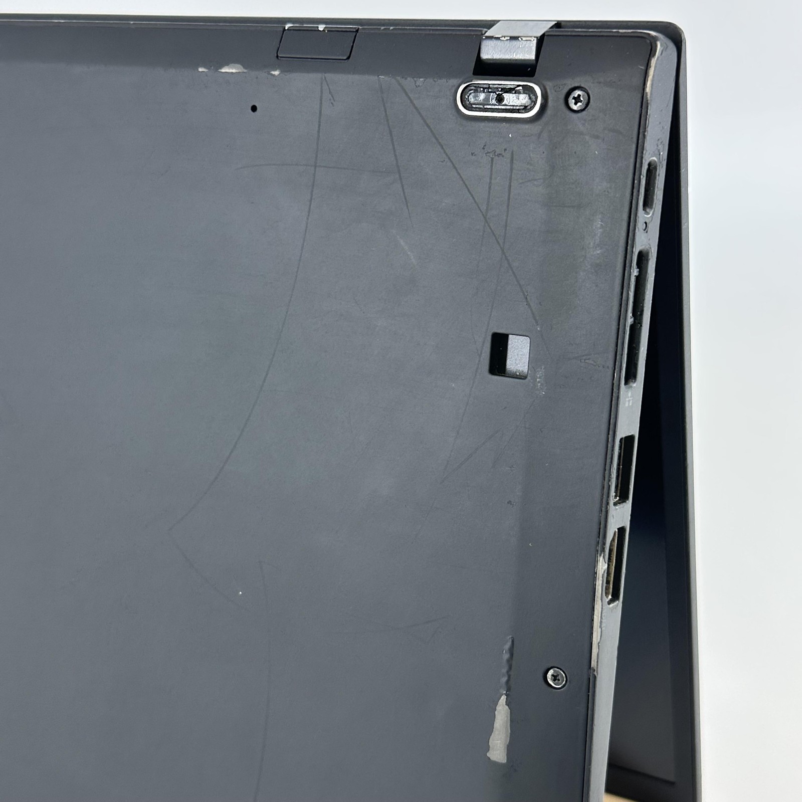 Lenovo ThinkPad X1 Carbon Gen 6 14 Black FHD i7-8550U 1.80GHz 16GB 512GB SSD