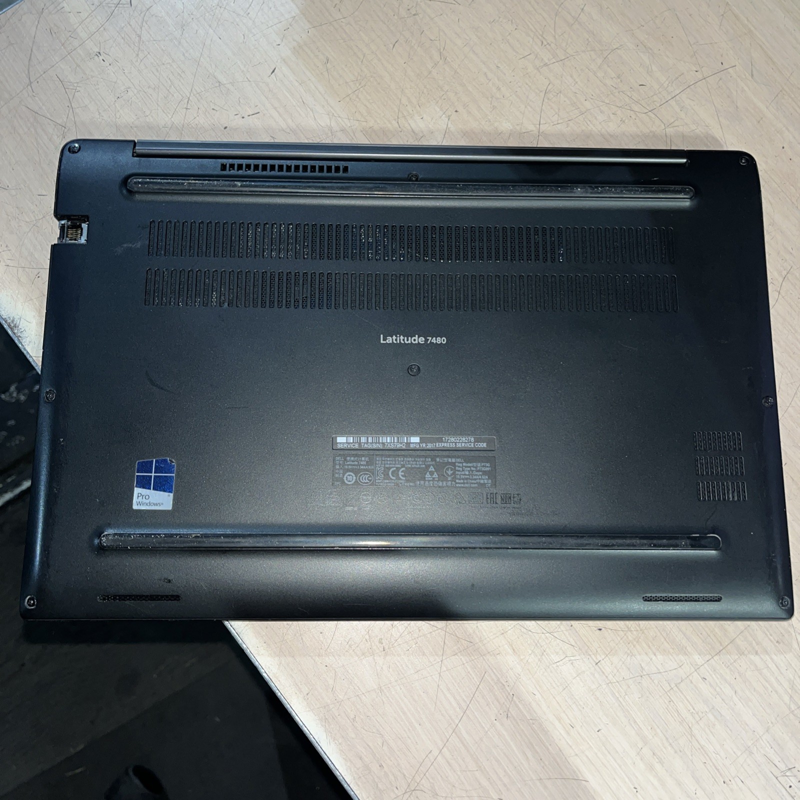 DELL LATITUDE 7480 INTEL CORE I7-7600U 8GB RAM NO HD :