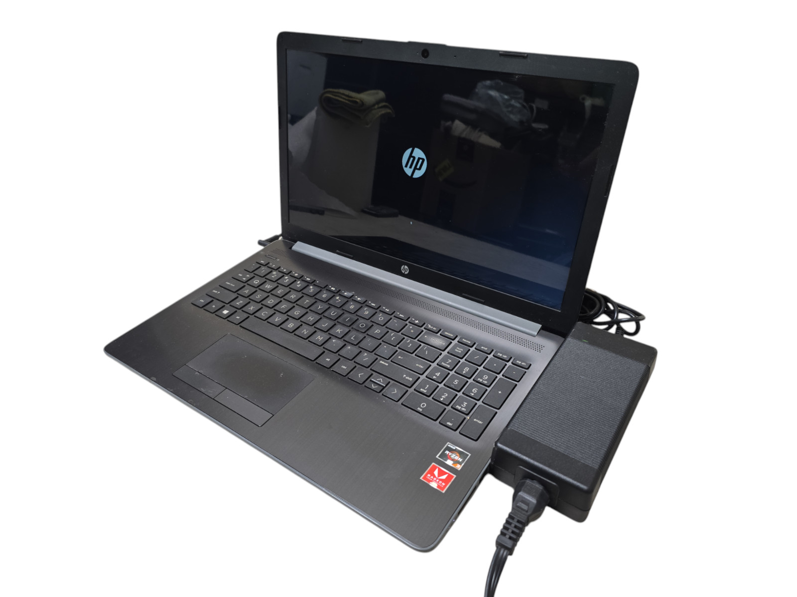 HP 15-DB0051OD Ryzen 3 2200U@2.5GHz 16GB Ram 1TB HDD WiFi Win 11 Tested