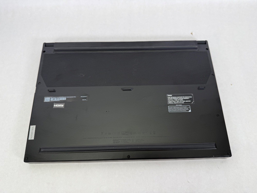 MSI Creator 15 Professional 15.6″ OLED Laptop (A11UE-491)