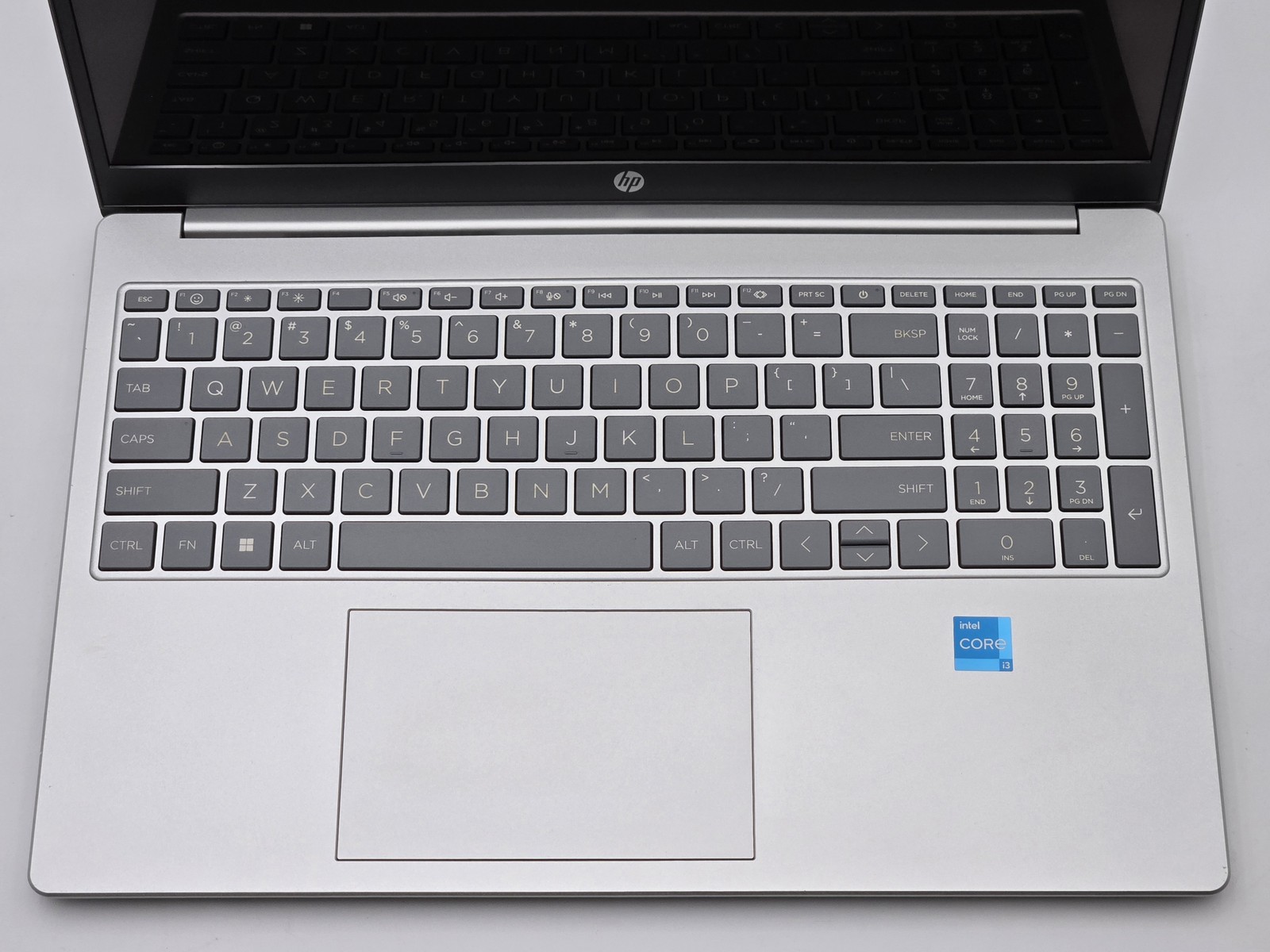 HP Laptop 15-fd0023dx 15″ HD Touch I3-1215U 256GB SSD 8GB W11 Webcam