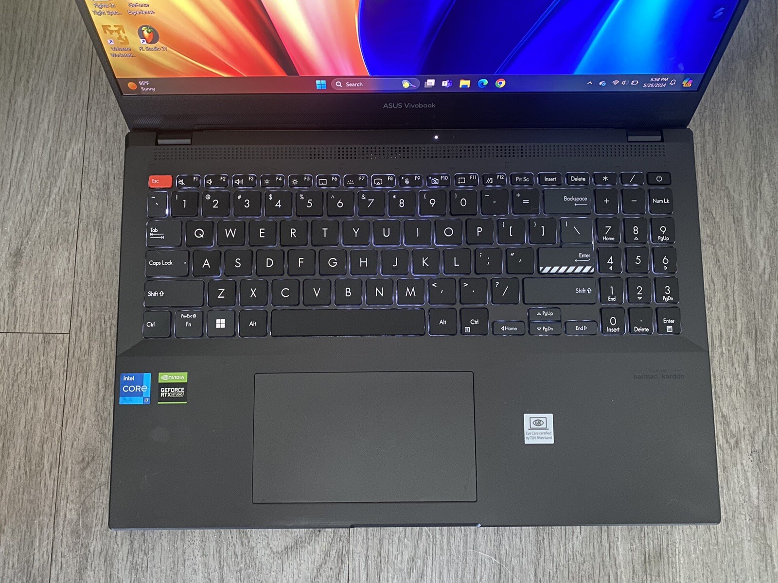 ASUS ViboBook Pro 15x w/ Razer Kiyo Pro Webcam & Logitech Wireless Mouse
