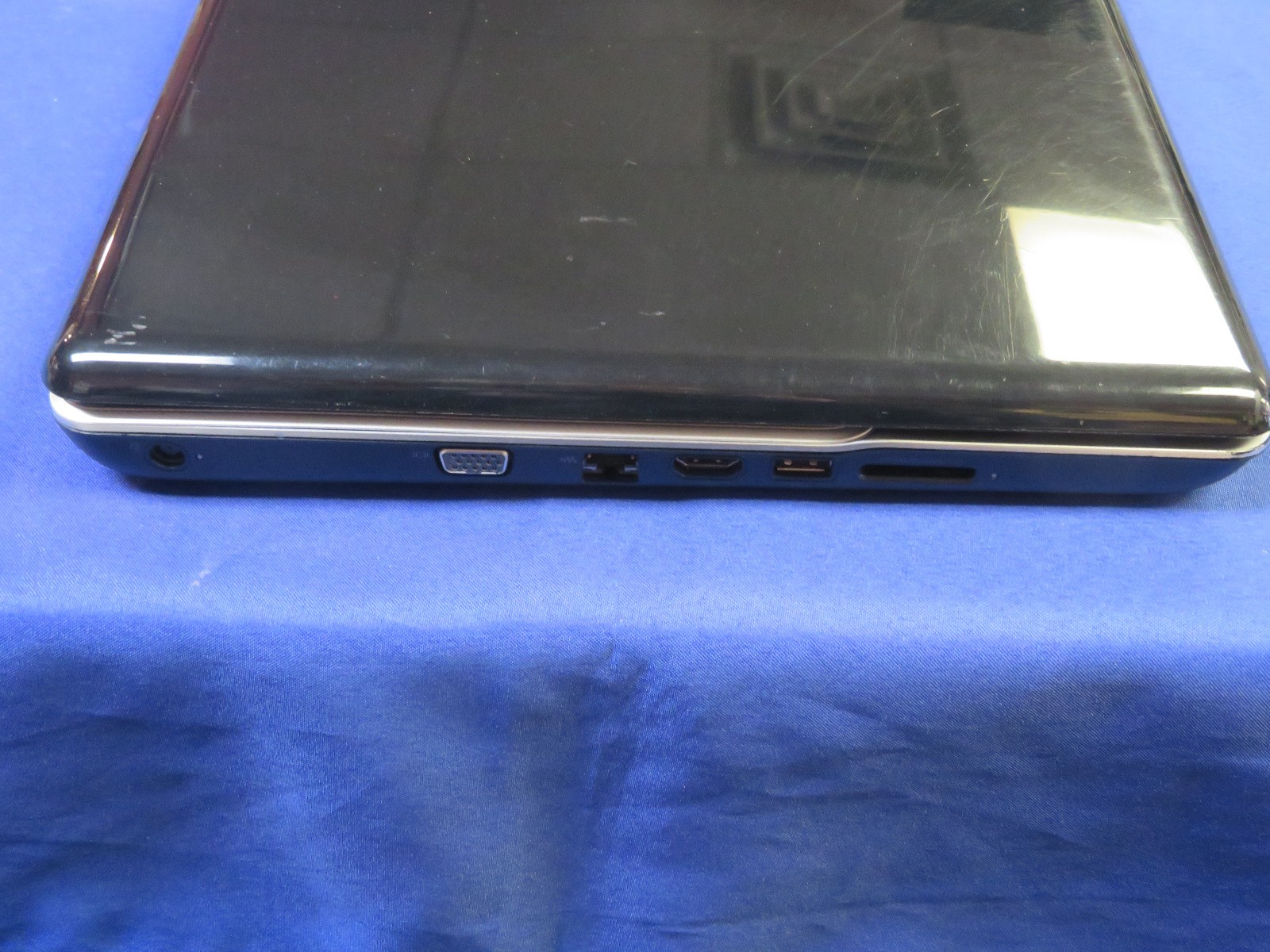 HP G70-250us LAPTOP* WINDOWS 7* 25G GB/8GB RAM *PARTS*AS-IS*