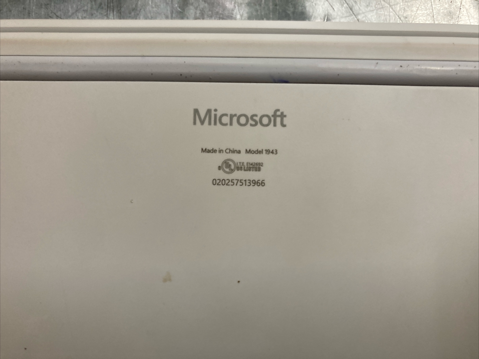 Microsoft Surface Go 1943 Core i5-1035G1 1.00GHz 8GB RAM 256GB SSD WIN 10 PRO