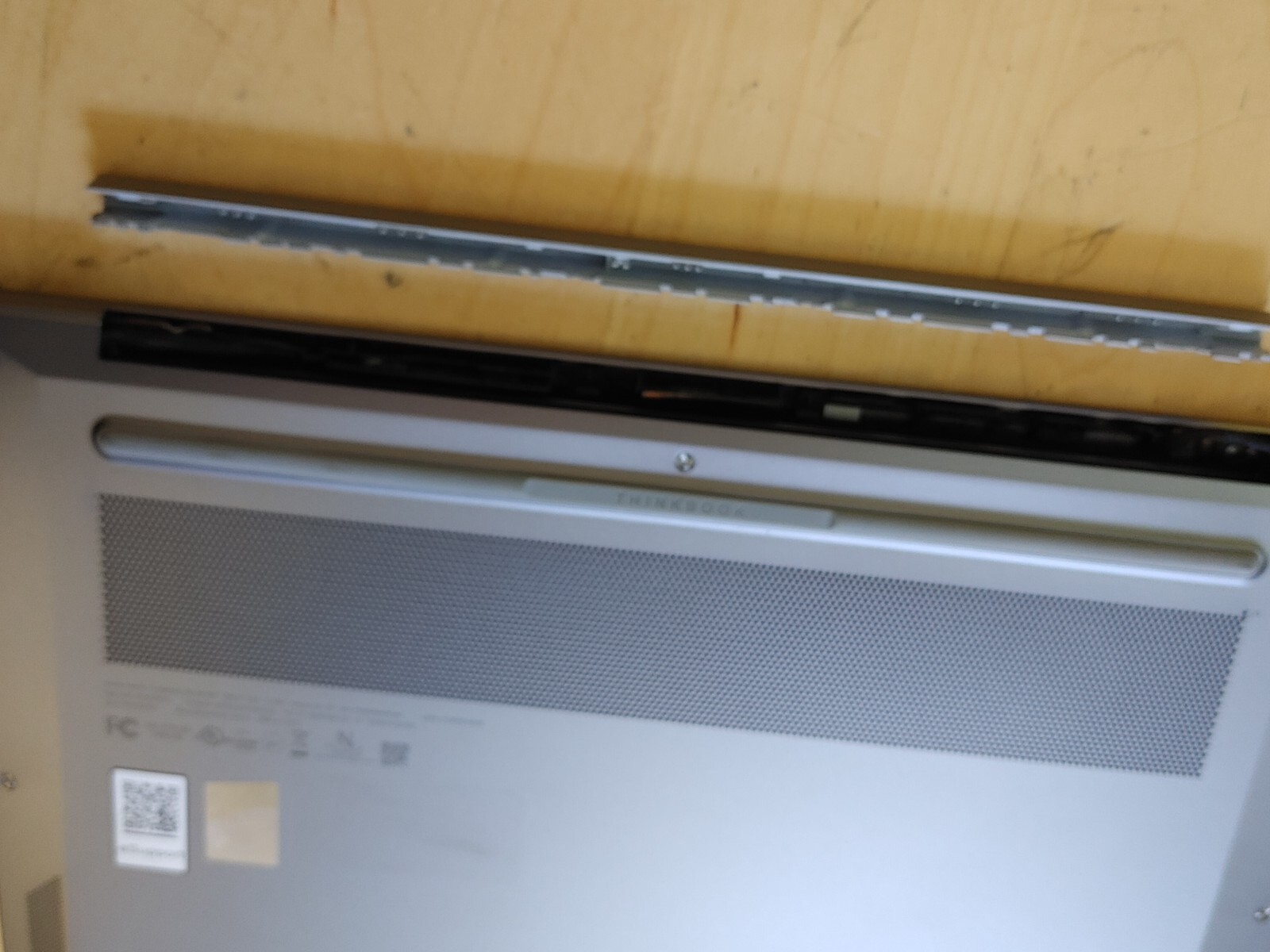 Lenovo ThinkBook 13s G4 Core i5-1240P @ 2.11GHz, 8GB RAM, NO SSD ,FOR PARTS / Re