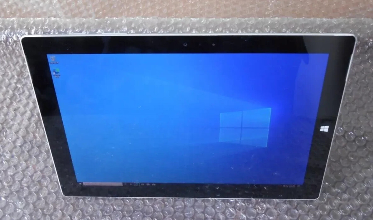 Microsoft Surface 3 Intel Atom x7-Z8700 @1.60GHz 4GB RAM 64GB SSD