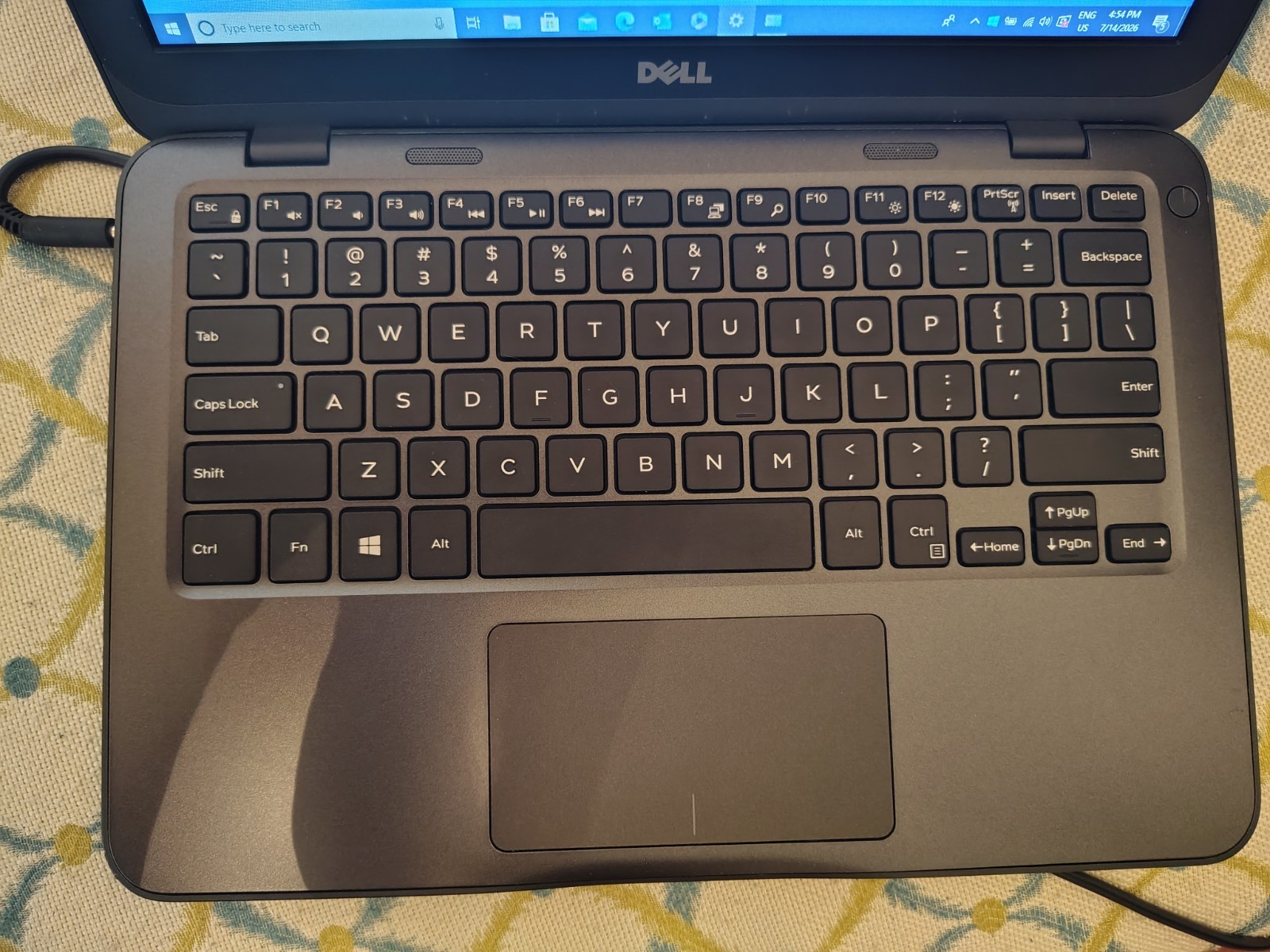 dell inspiron p24t 4gb 32gb Windows 10