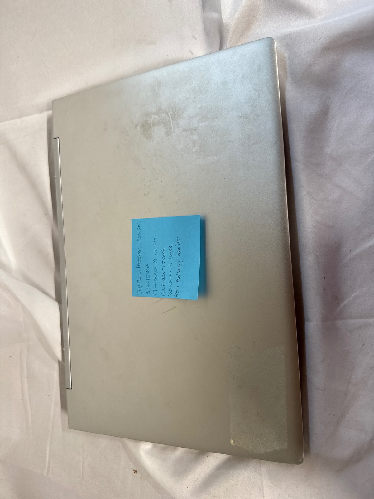 Dell Inspiron 7591 2n1 Intel Core i7-10510U 12 GB 512 GB SSD 15.6″