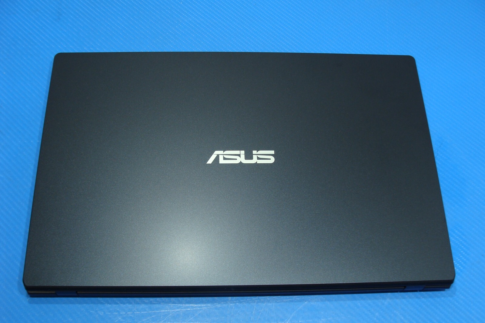 ASUS VivoBook E510MA 15.6″FHD Celeron N4020 1.1GHz 4GB 64GB 95ttery +Charger