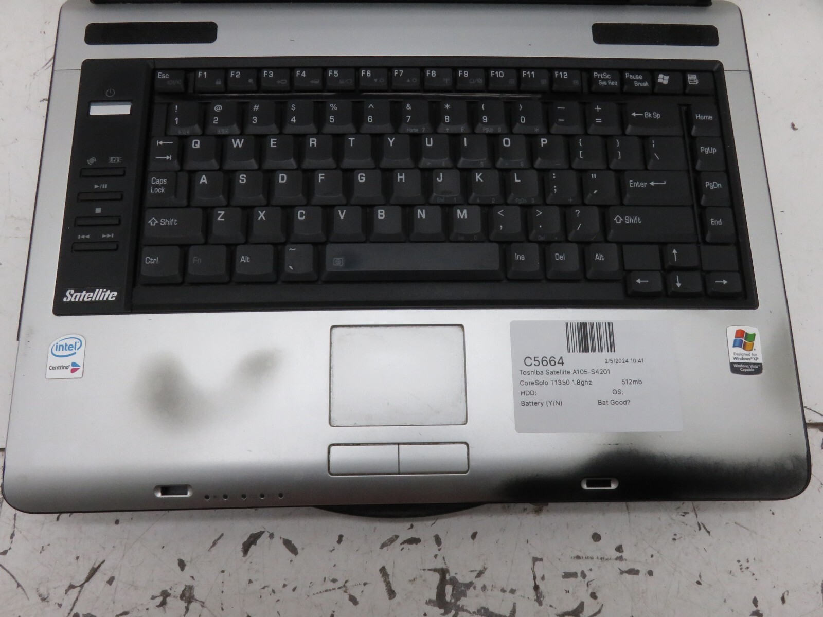 Toshiba Satellite A105-S4201 Laptop Intel Core Solo 512MB Ram No HDD/Battery