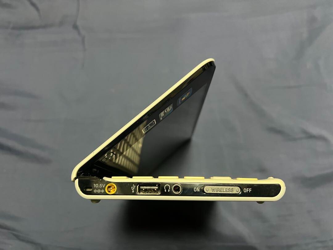 SONY VAIO P series type P VPCP119KJ Windows7 CPU Intel Atom Z530 Memory 2GB 54