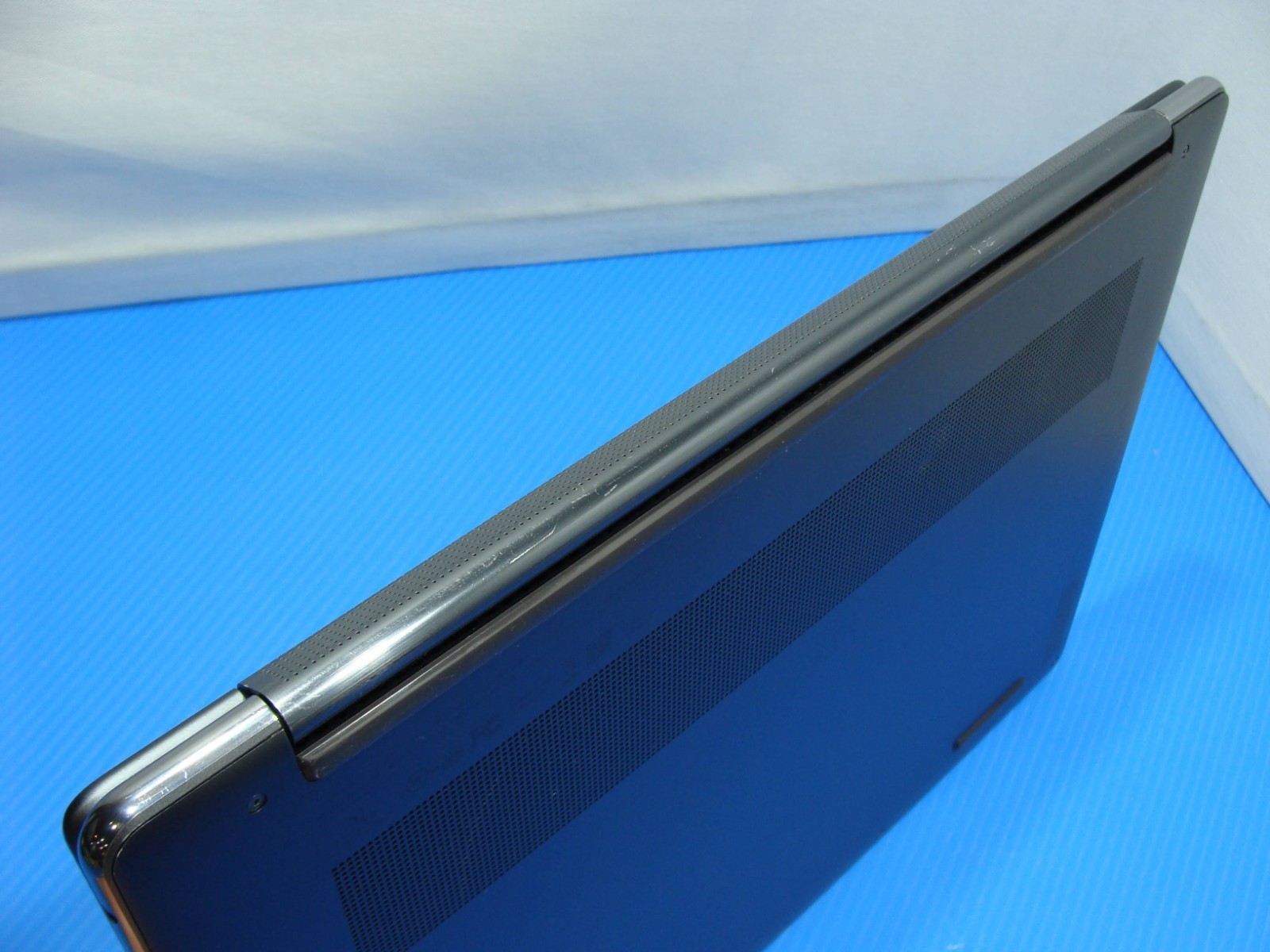 Lenovo Yoga 9 14IAP7 14″WQUXGA TOUCH i7-1260P 2.1GHz 16GB 1TB SSD W11H +Charger