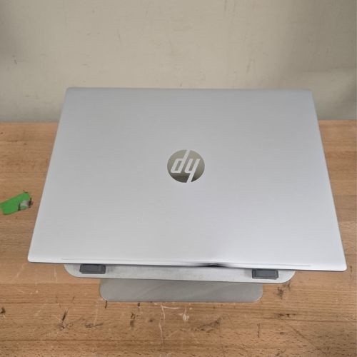 HP OmniBook 5 AI 16-af1067st 16″ 2K Intel Ultra 7 255U 16GB 1TB SSD W11H Laptop