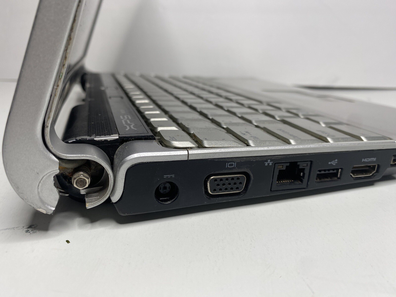 Dell XPS M1330 Core 2 Duo 2GHz No HDD boot to bios