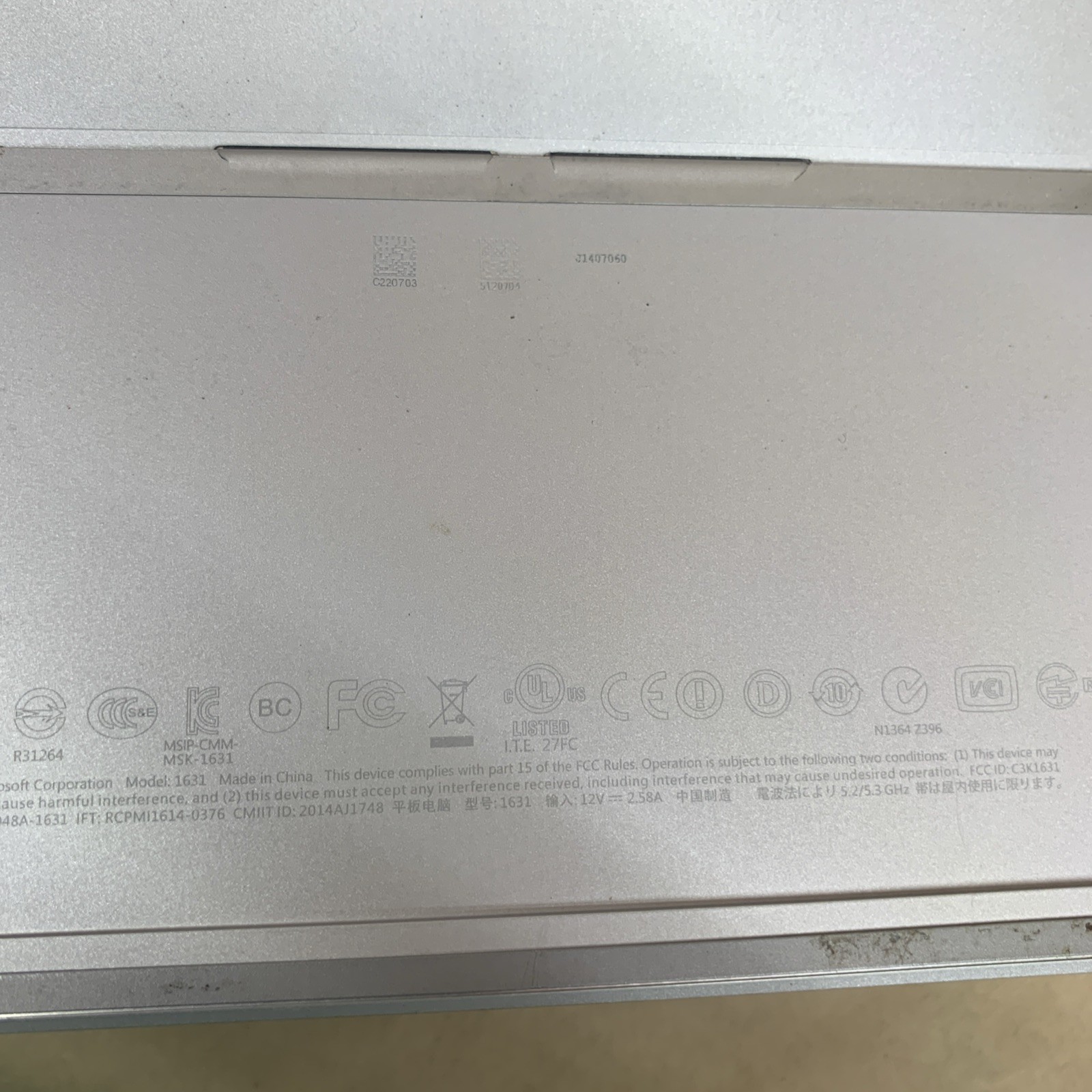 Microsoft Surface Pro 3 i5-4300U@1.9GHz, 8GB RAM, 256GB SSD, W10P