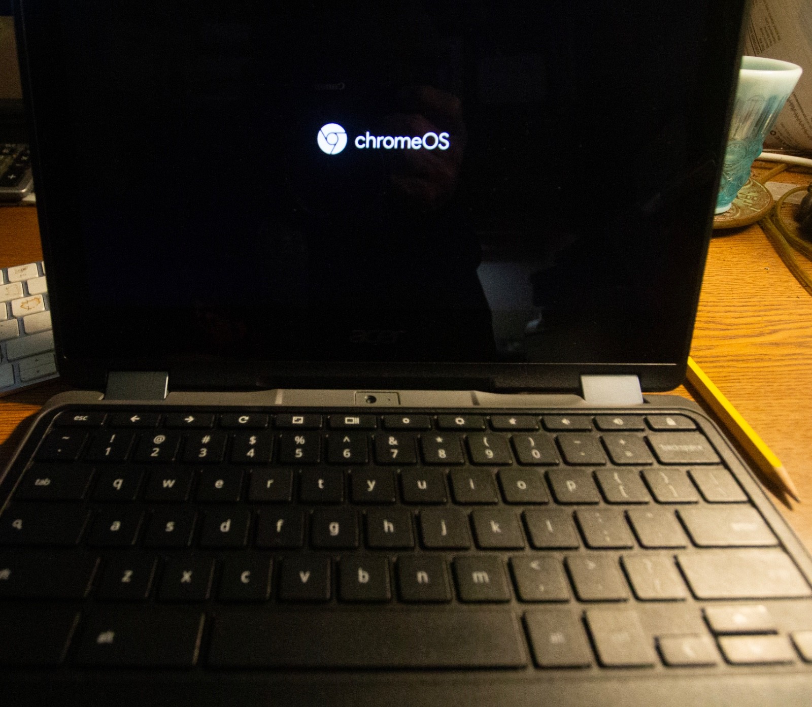 Acer N16Q14 Chrome–Laptop/Tablet—Charger Included. FREE SHIPPING