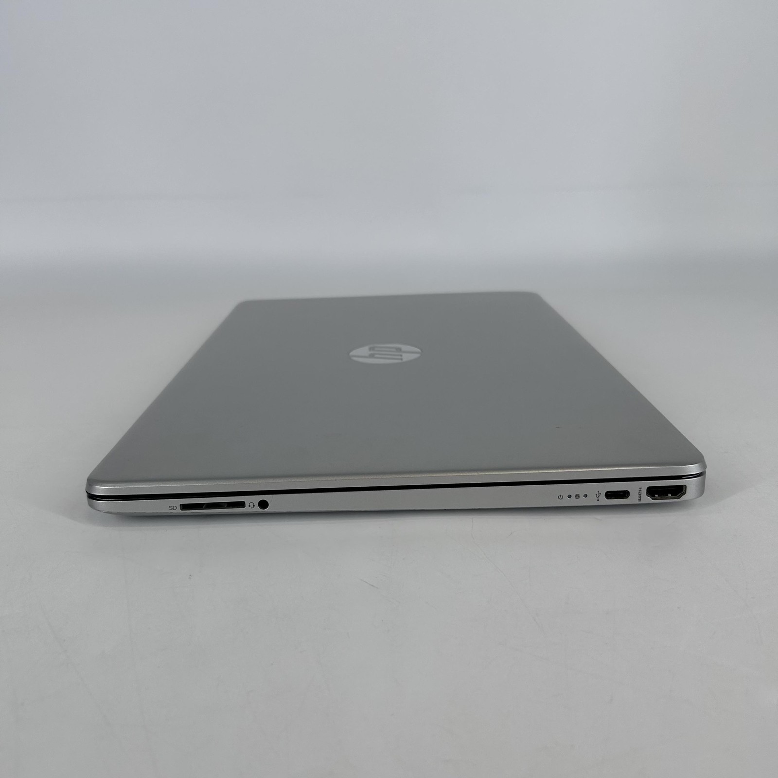 HP Pavilion 15 FHD 2.0 GHz Ryzen 7 4700U 16GB 256GB SSD Very Good – Frame Split