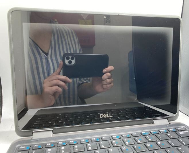 Dell Latitude 3190 2 in 1 Intel Pentium N5030 @1.10GHz 4GB RAM 128GB