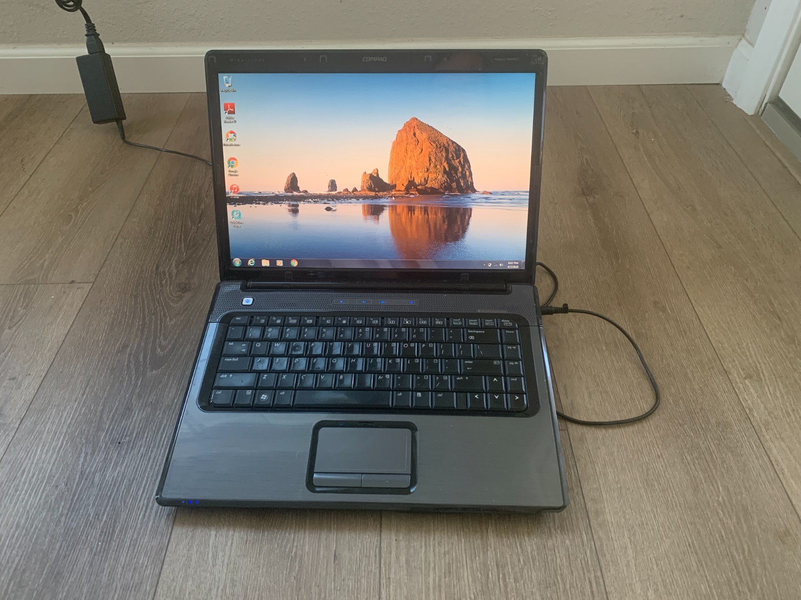 Compaq Presario V6000 15.4″ Intel Core Duo T2450 2.00Ghz 2GB RAM 120GB HDD Win 7