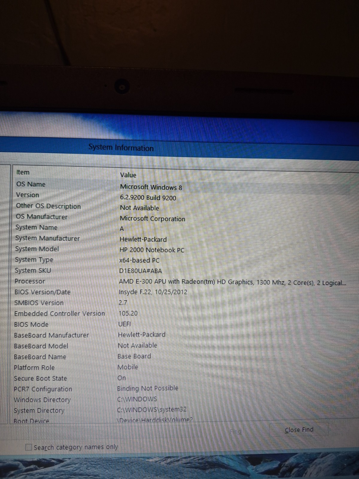 HP 2000 Notebook PC Laptop AMD E-300 Windows 8 Radeon HD Graphics Black