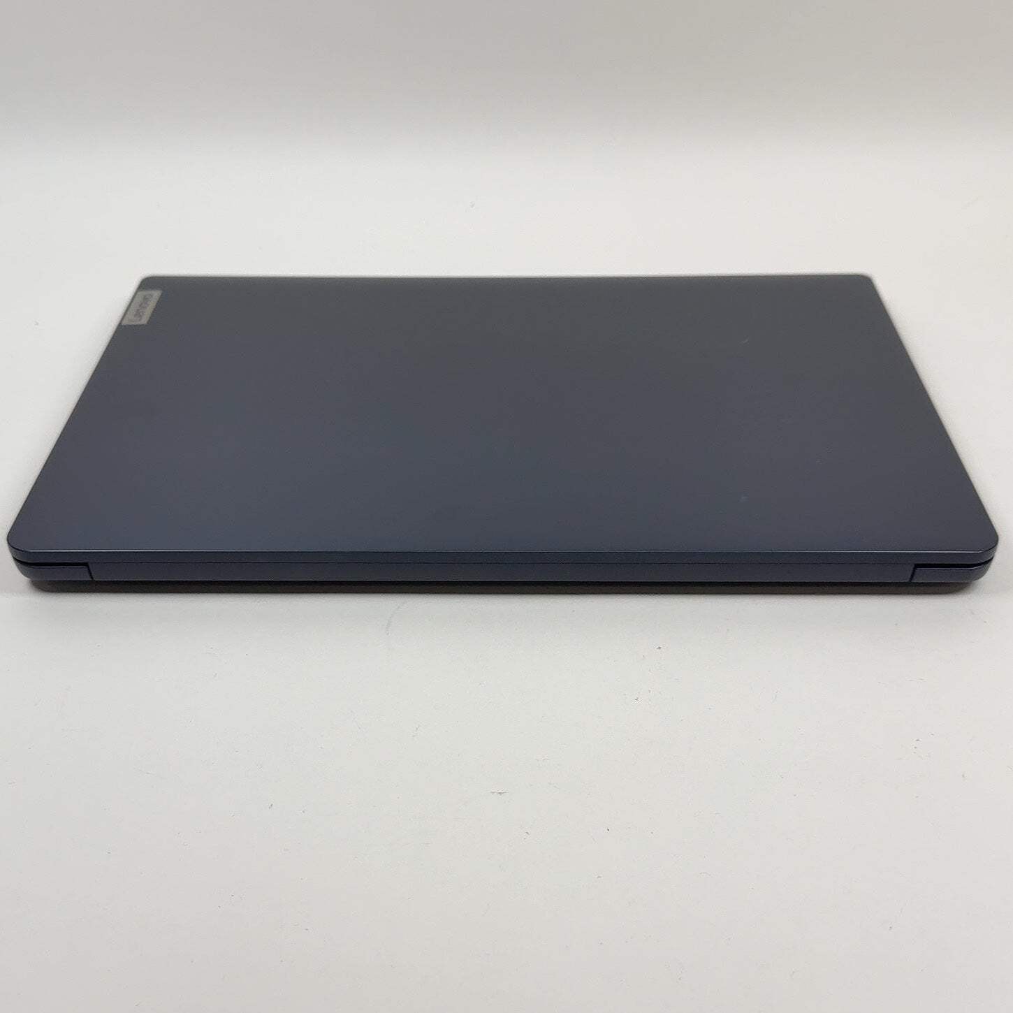 Lenovo IdeaPad 1 15AMN7 14″ Ryzen 3 7320U 2.4GHz 8GB RAM 256GB SSD