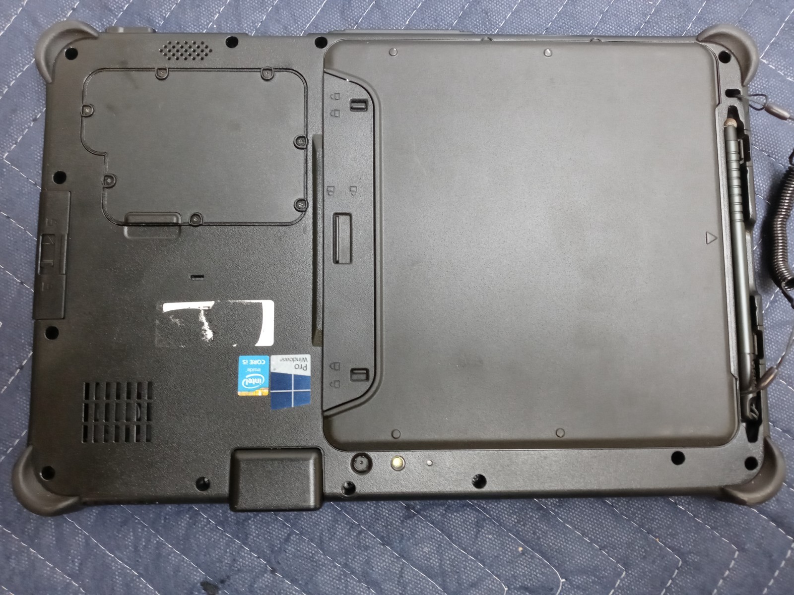 Getac V110 i5-5200U 2.2ghz 128GB SSD 4GB RAM Touch Screen Win10 Pro NO CHARGER