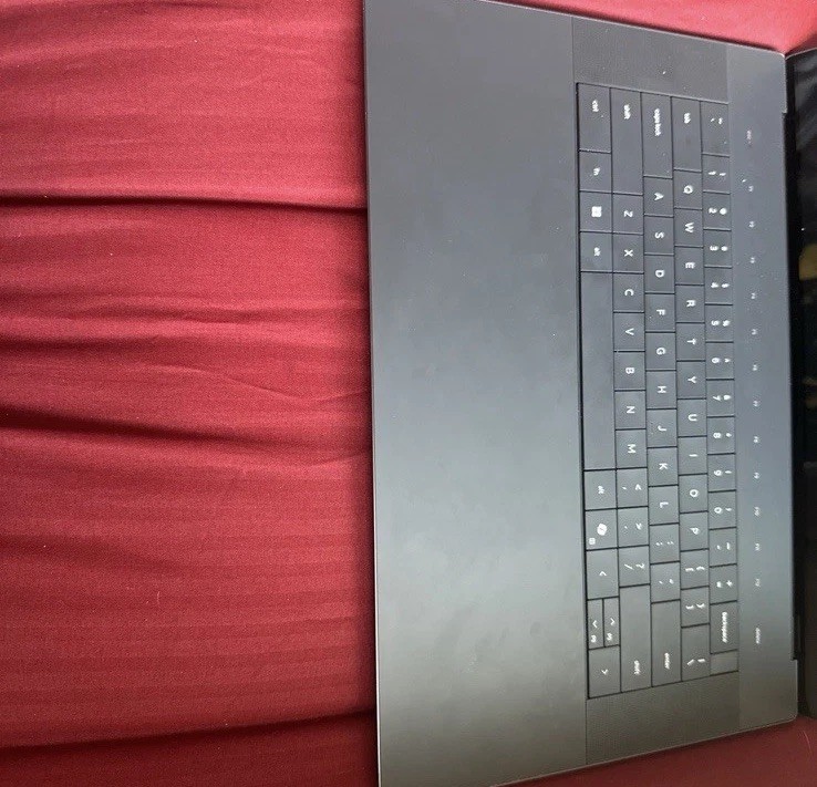 XPS 16 9640 Intel core i7 9750H 32gb ram custom spec 4060 graphics 1tb