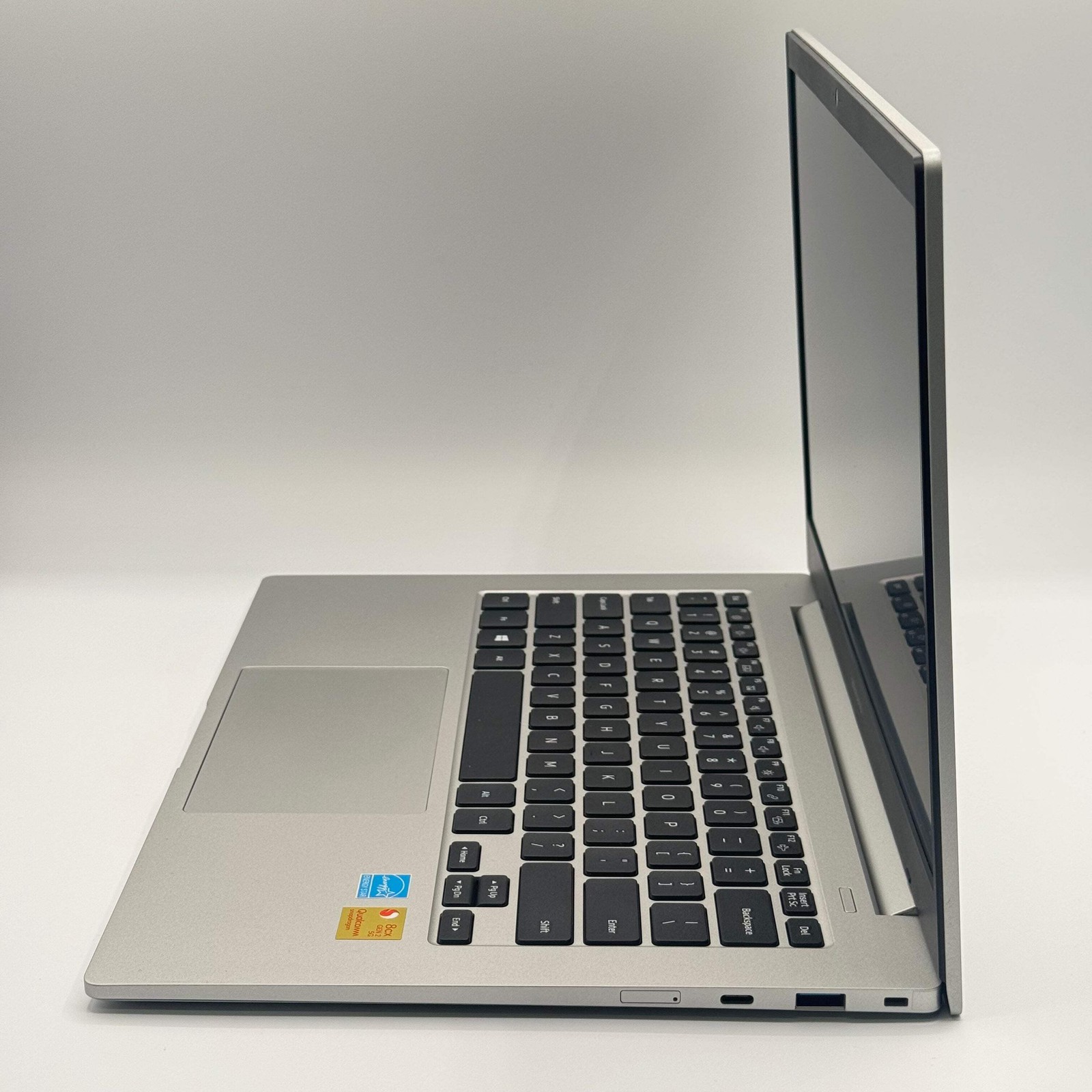 Samsung Galaxy Book Go 5G 14-inch Laptop 8GB 256GB SSD Silver