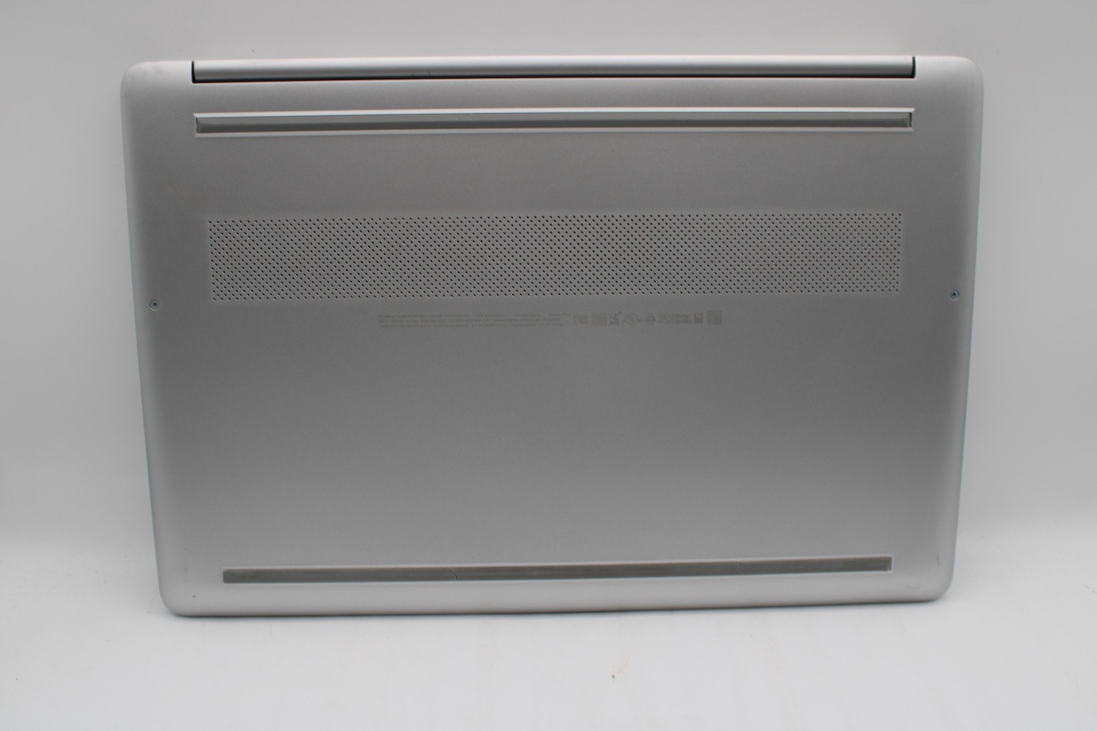 HP 15-dy1751ms _ i5-1035G1 @ 1 GHz _ 16GB RAM _ No SSD / OS