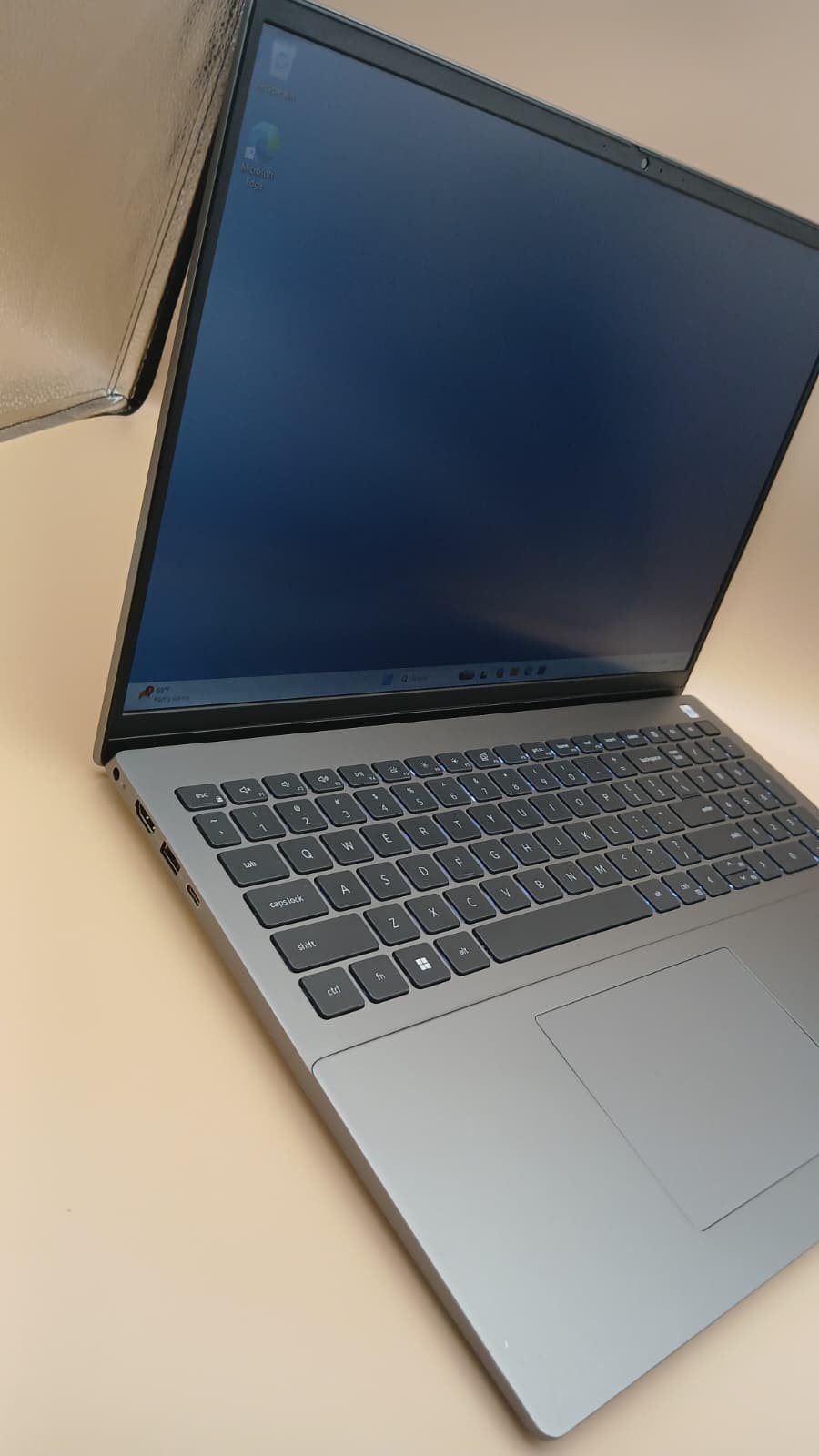 Dell Vostro 16 5630 i7-1360P 16GB RAM 1TB SSD 16″ FHD Windows 11 Laptop