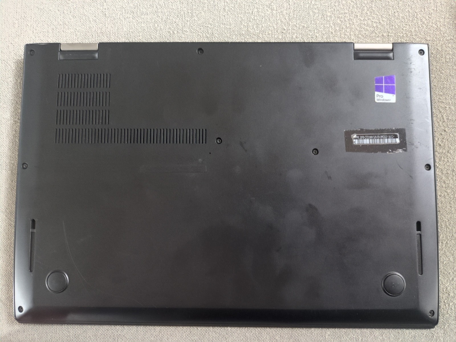 Lenovo ThinkPad X1 Carbon 4th Gen 14″ i7-6600U 16GB RAM 512GB NVMe SSD