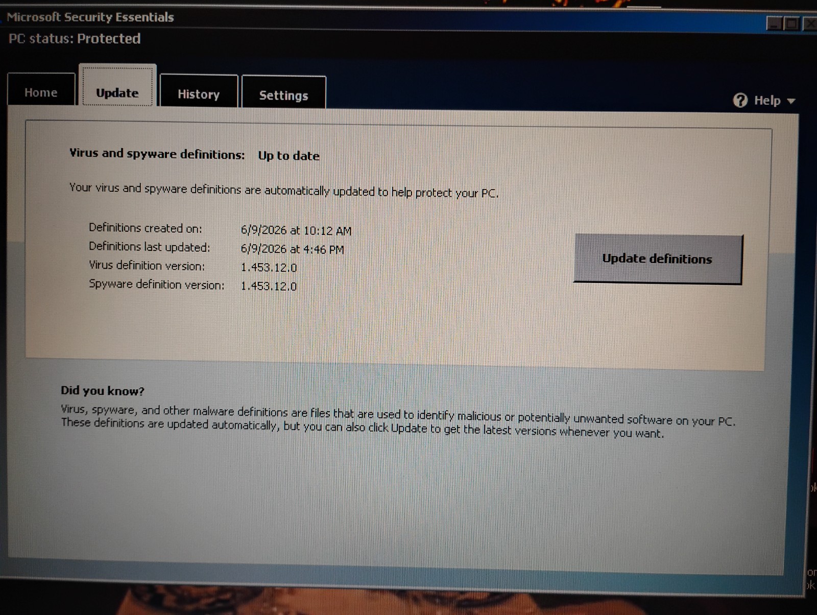 HP Compaq nx6110 14″ Laptop – Windows 7 Pro – plus EXTRAS
