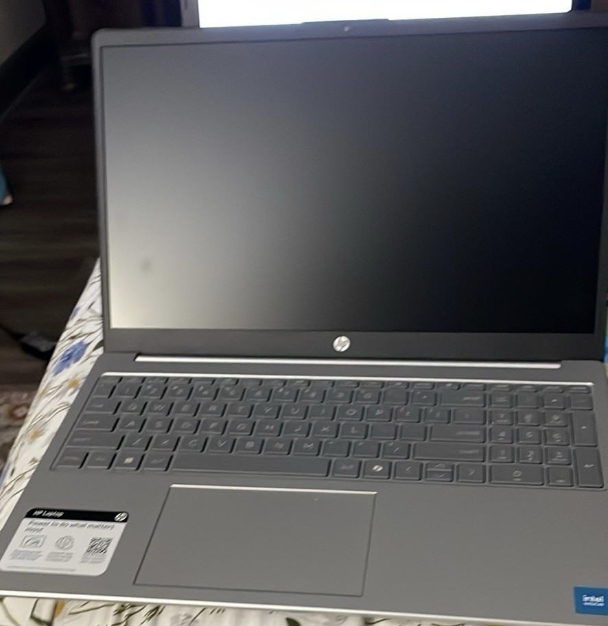 HP 15-dy2091wm 15.6″ (256GB, Intel Core i3 11th Gen., 4.10GHz, 8GB) Laptop -…