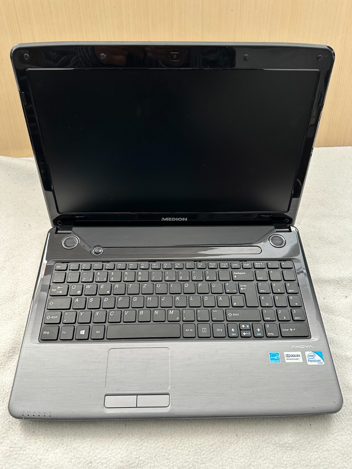 Medion Akoya MD99090 (E6234) Laptop* Intel B960 2.20GHz 8GB RAM 120GB SSD