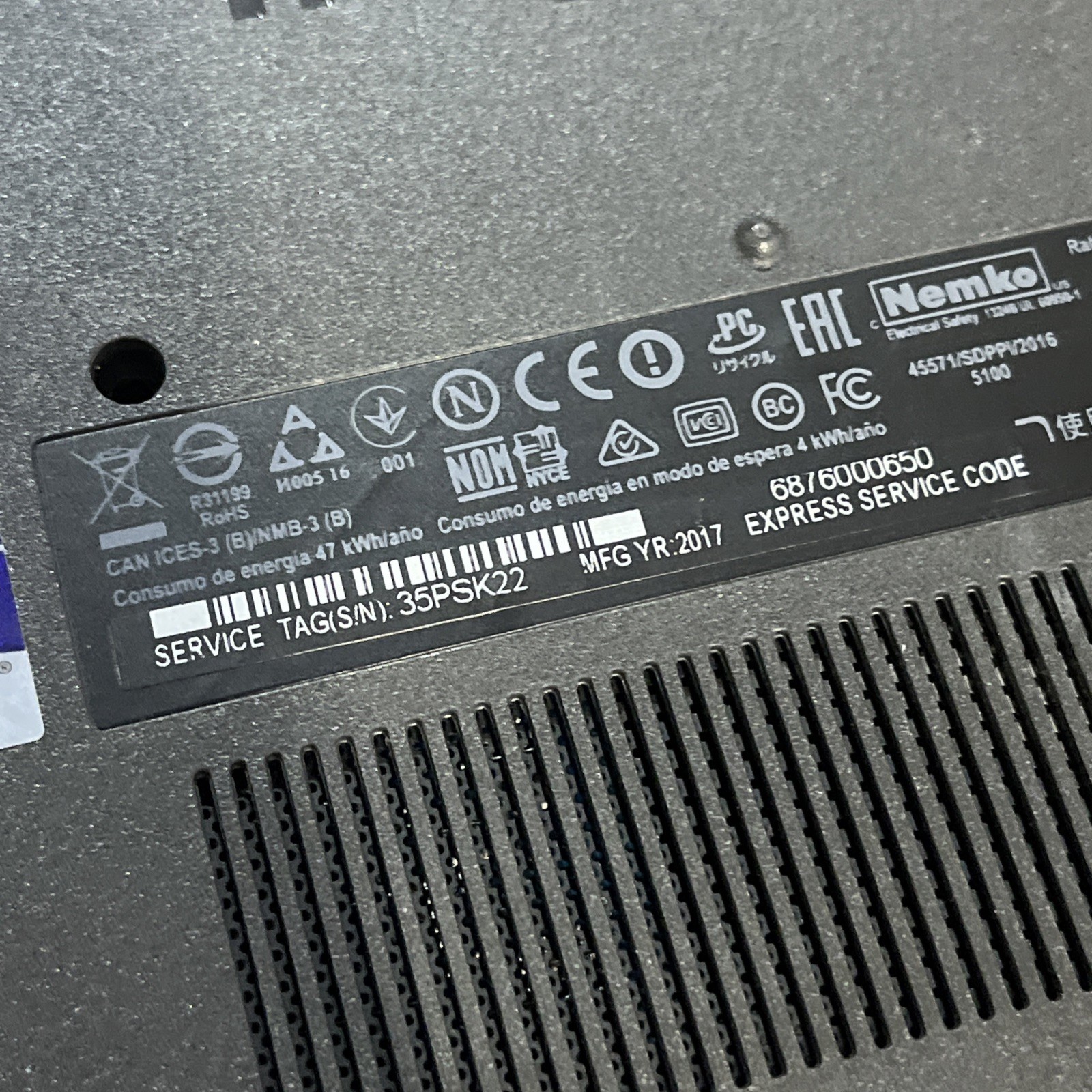 DELL INSPIRON 5565 AMD A9-9400 8GB RAM NO HD