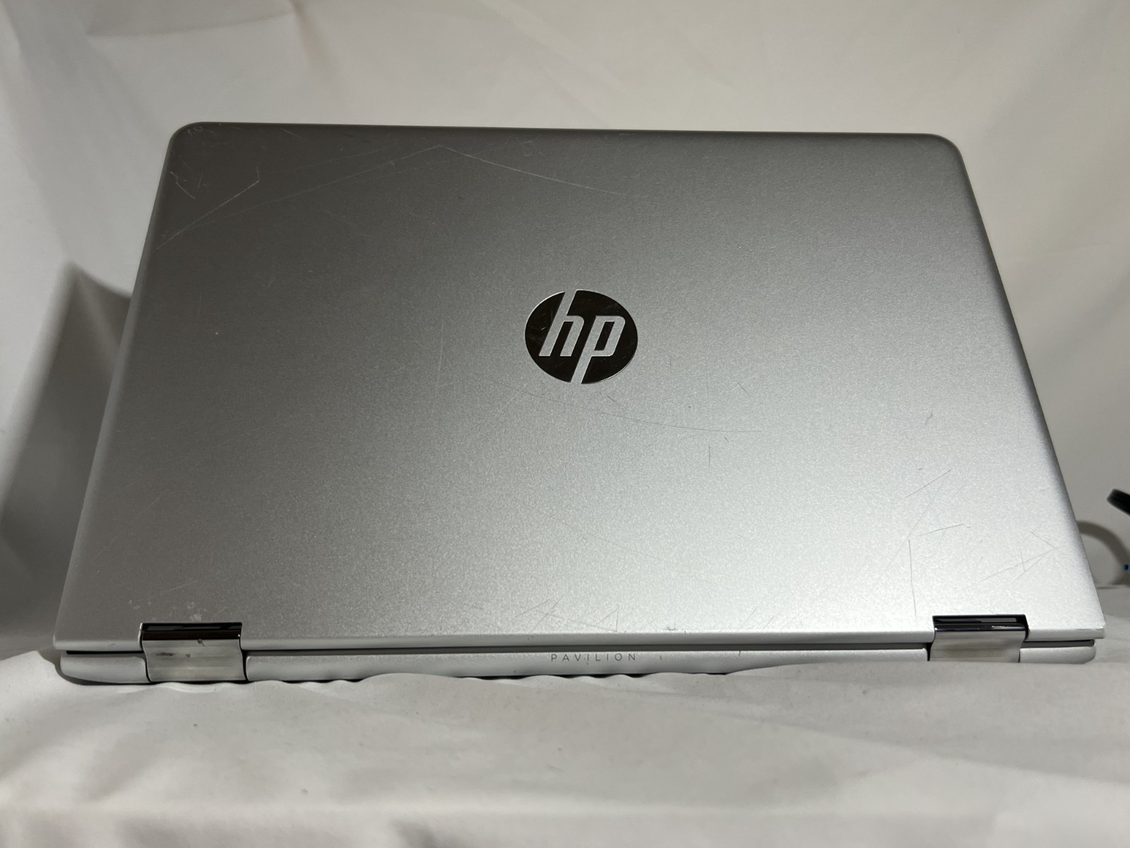 HP Pavilion x360 m Convertible: Core i3-7100U @2.40GHz, 8Gb RAM, HDD+SSD, HP-OEM