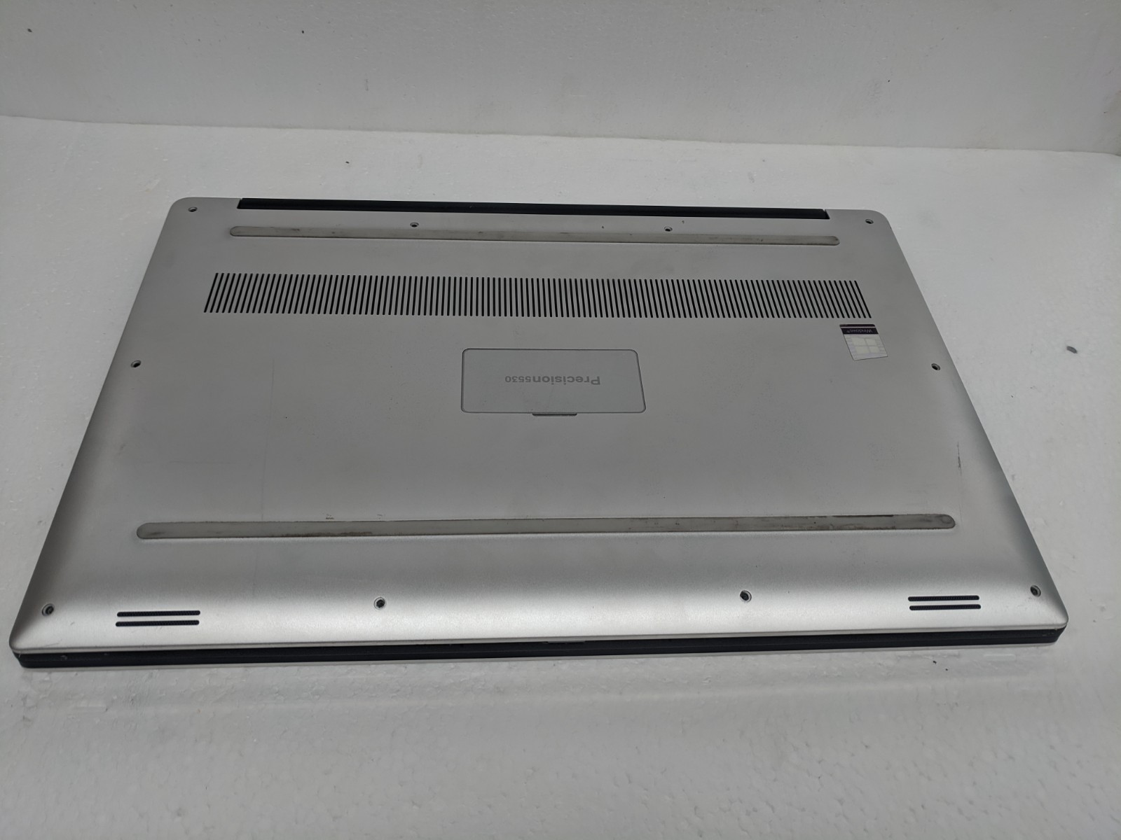 Dell Precision 5530 Laptop – i7-8850H | 32GB RAM | 512GB NVMe | 4K UHD Touch