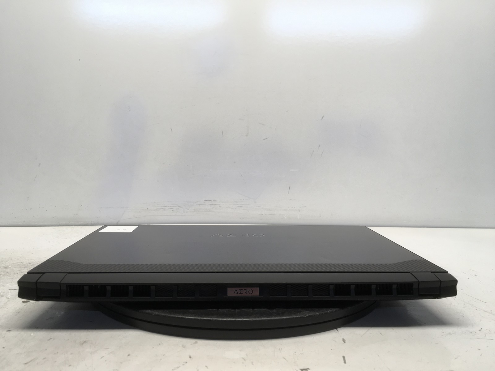 Gigabyte Aero 15 OLED Intel i7-10th Gen 2.3GHz No RAM NO HDD No Batt RTX 3060