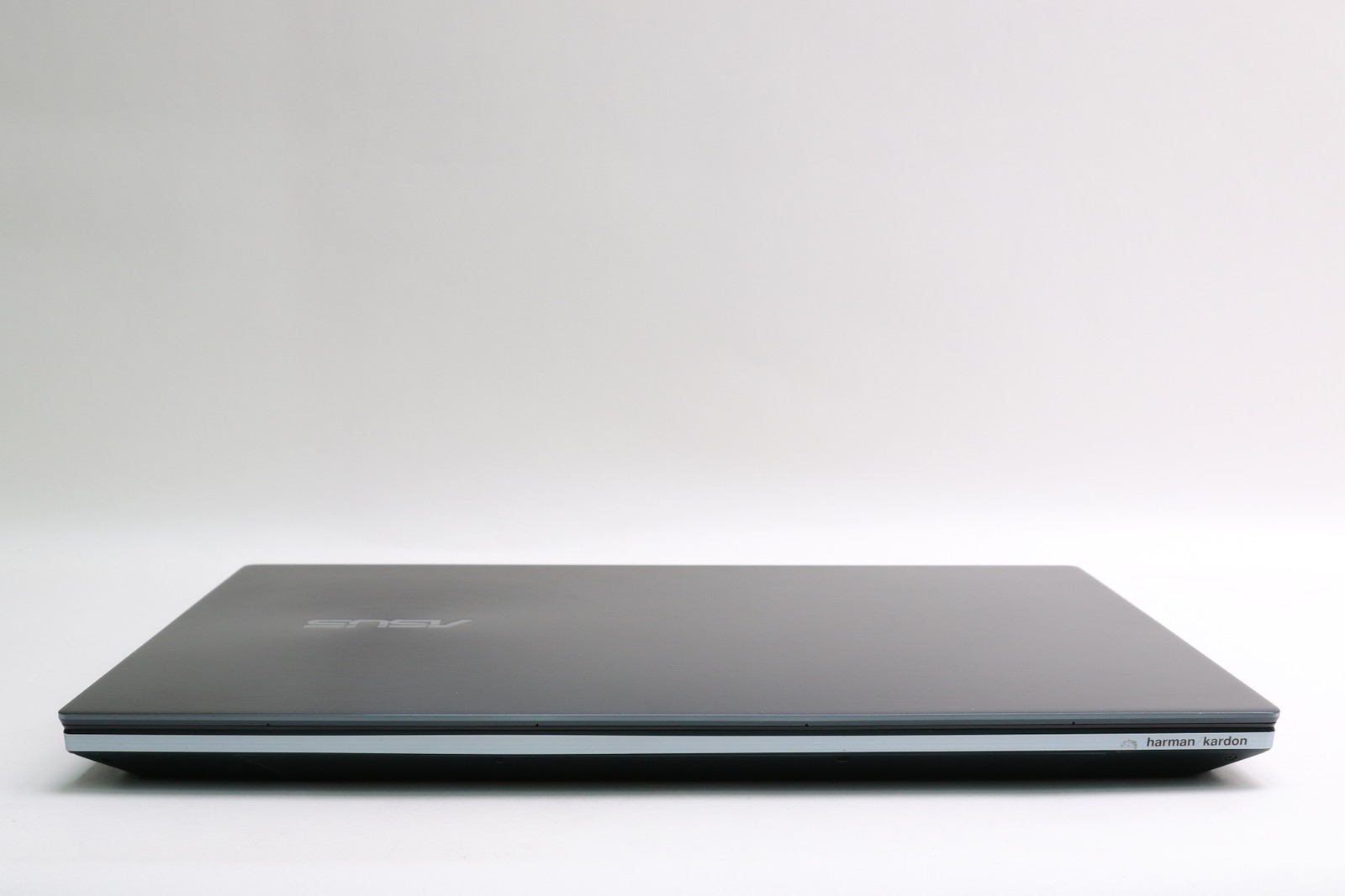 15″ 4K ASUS ZenBook Pro Duo UX581GV, i7-9750H, 16GB, 1TB SSD, RTX 2060, Touch!