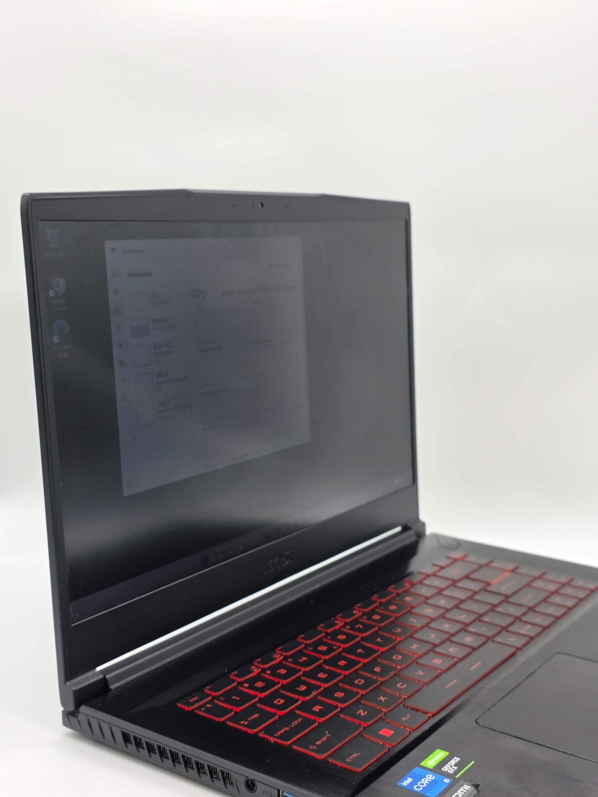 MSI GF63 Thin 15.6″ Gaming Laptop i5-11400H 8GB 256GB SSD GTX 1650