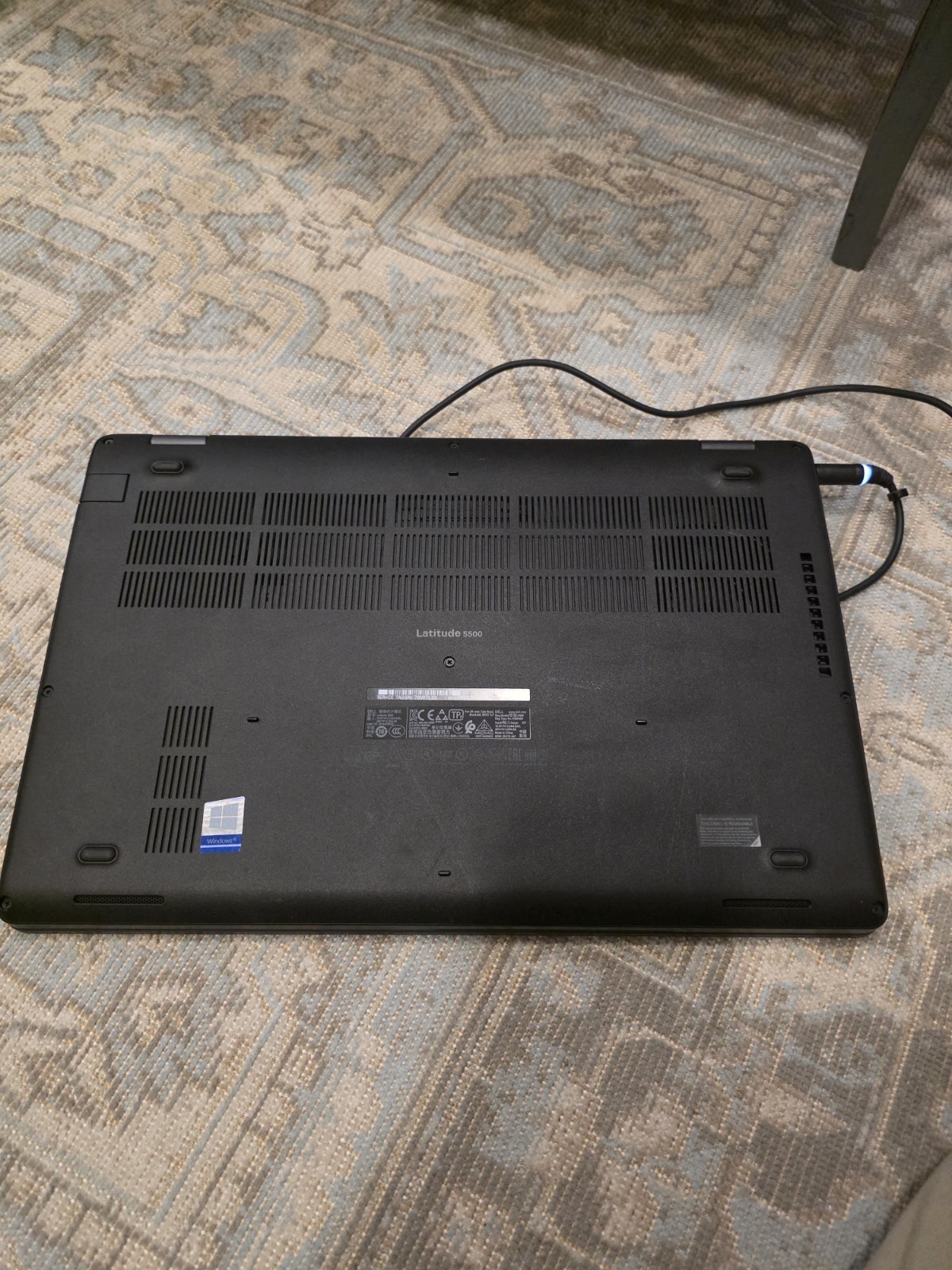 Dell latitude laptop 5500 Intel I5 8th Generation 15.6 Inch Productivity Laptop