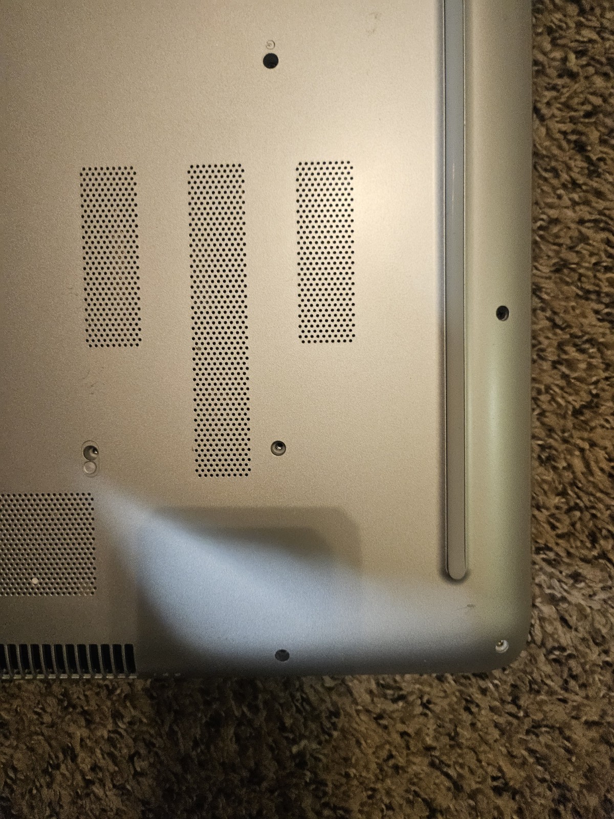 HP Pavilion 15” Laptop i7-6500U • 8GB RAM 230GB windows 10 w chrgr