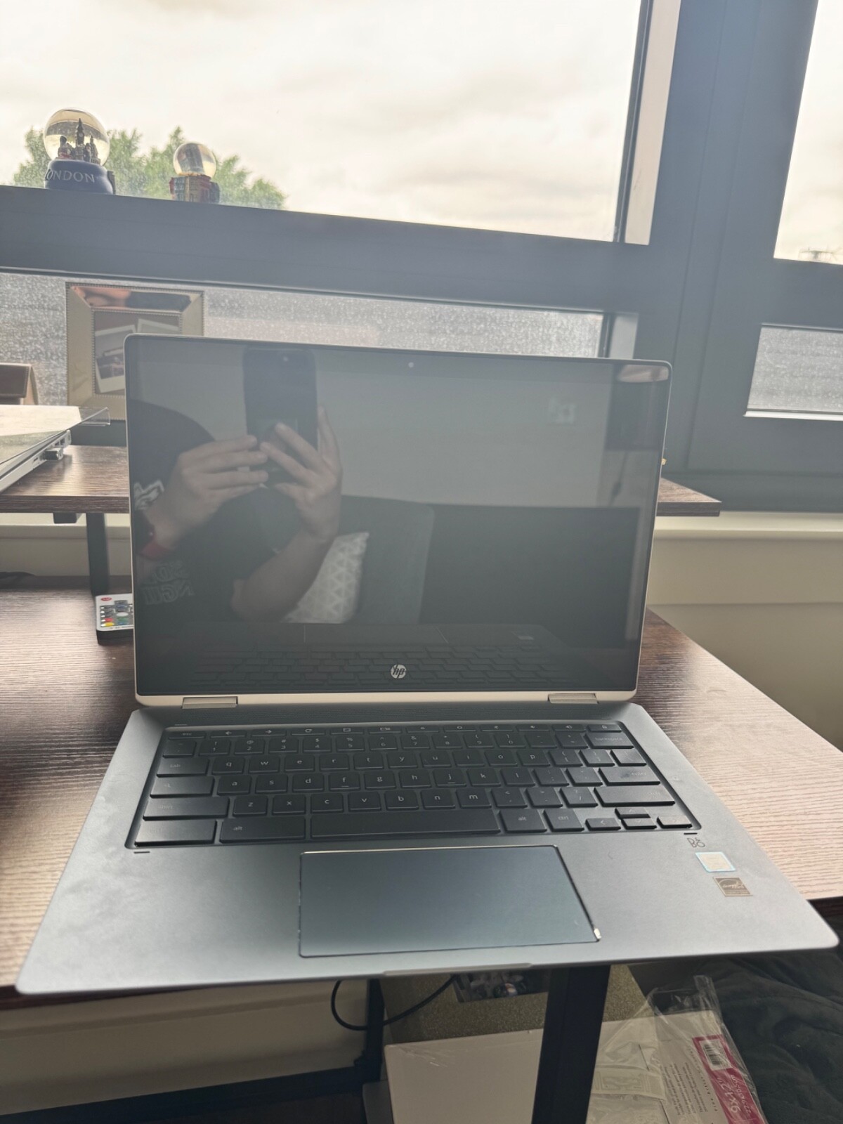 HP Chromebook X360 14-DA0012DX Touchscreen Intel I3-8th Gen 8GB RAM 64GB White