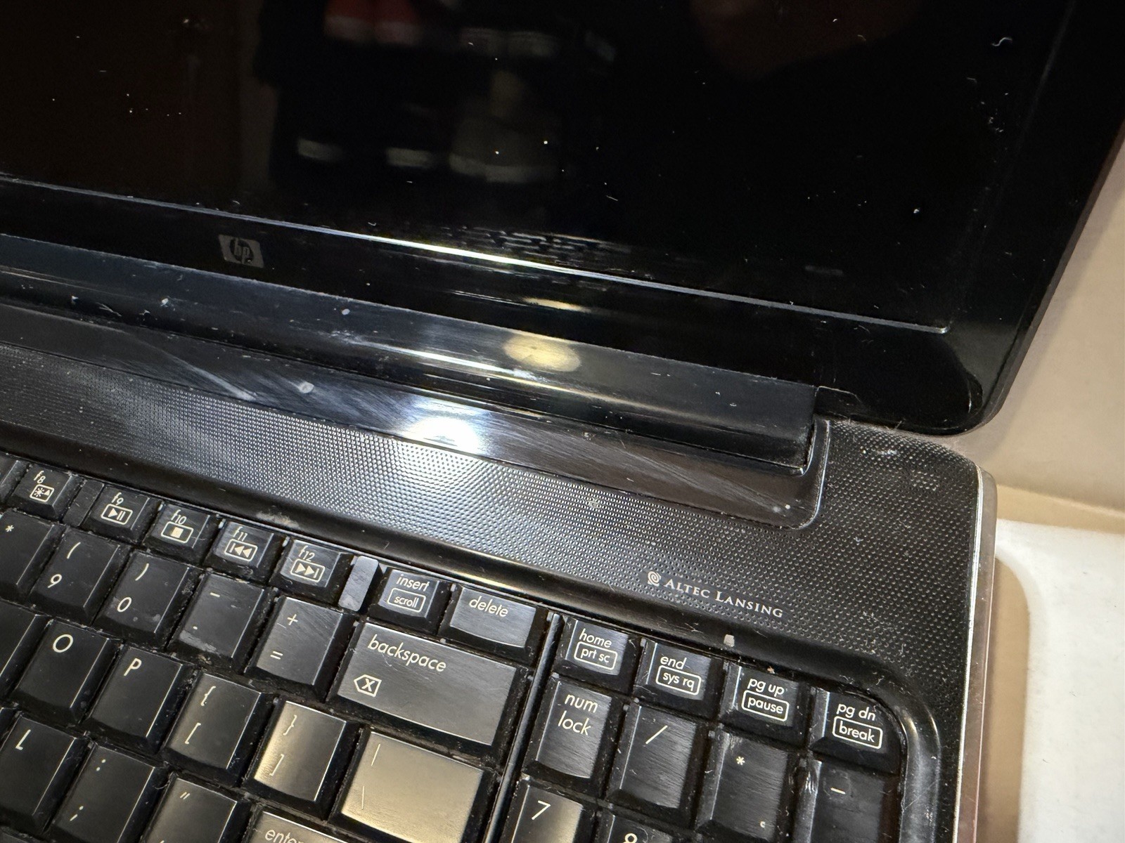 HP Pavillion DV6 6gb Ram 500gb Hard drive For Parts Or Repair Read Description