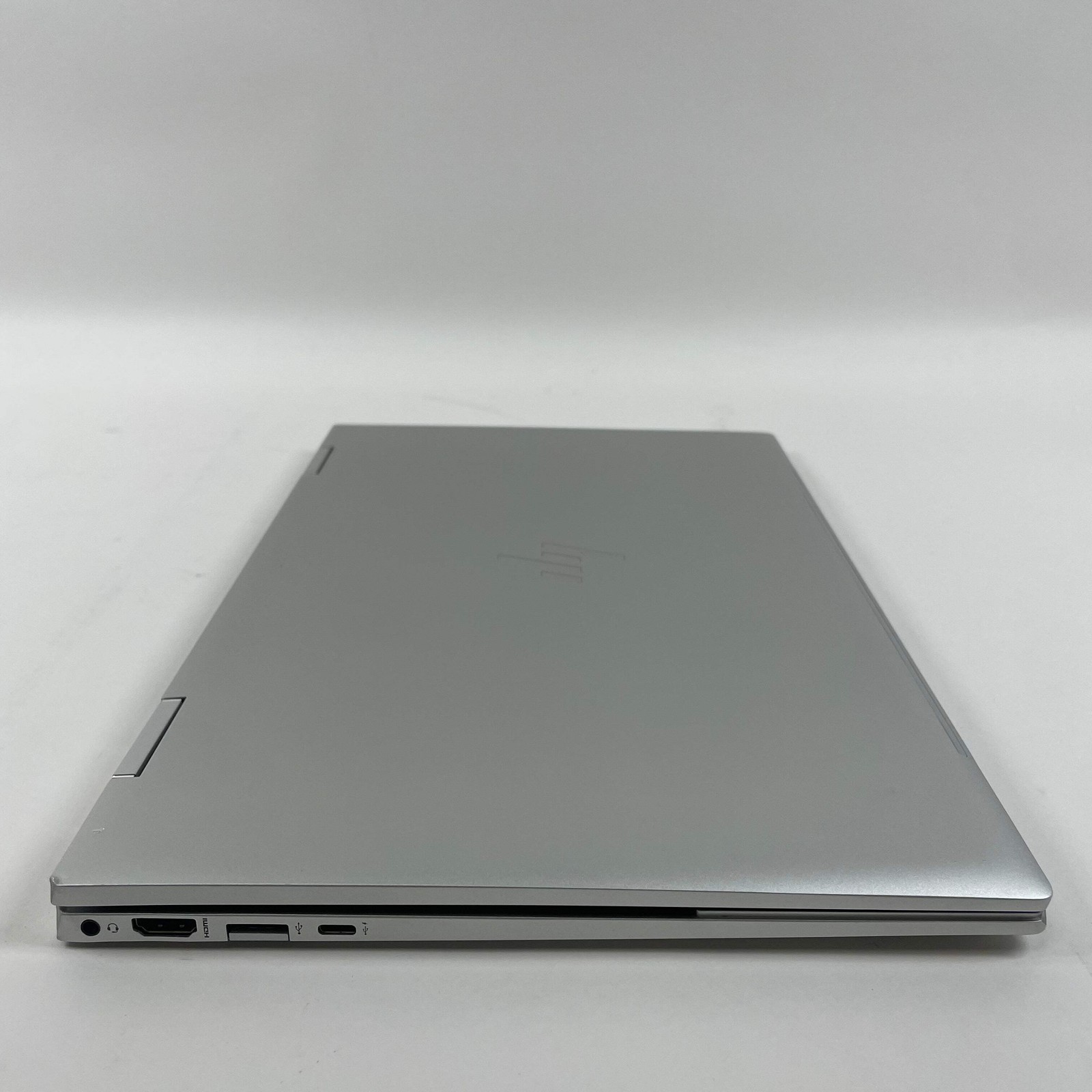 Broken HP Envy x360 15M-ED0013DX 15.6″ i5-1035G1 1.0GHz 8GB RAM 256GB SSD