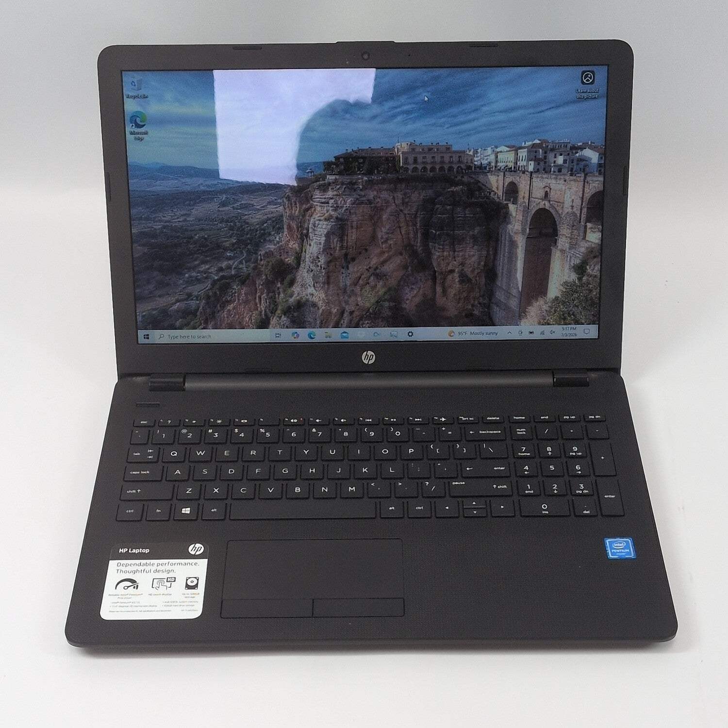 HP Laptop 15-BS020WM 15.6″ Pentium N3710 1.6GHz 4GB RAM 512GB HDD